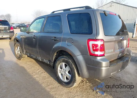 2012 Ford Escape Xlt z USA, uszkodzony, nr VIN 1FMCU9DG2CKA48634